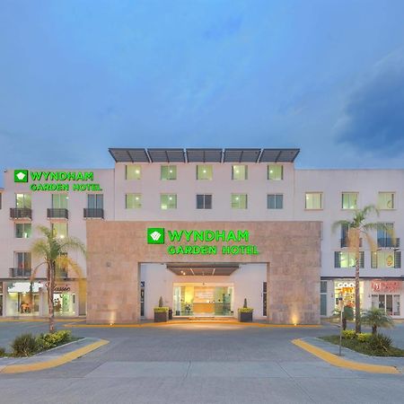 Hotel Express Mexico Plaza Irapuato Exterior photo